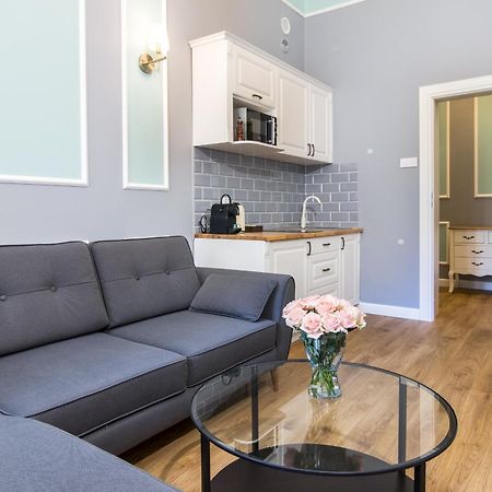 Karmelicka Stylish Apartments In Cracow By Noclegi Renters Kraków Eksteriør billede